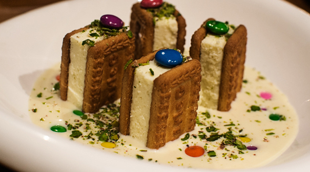 PARLE JI CHEESE CAKE